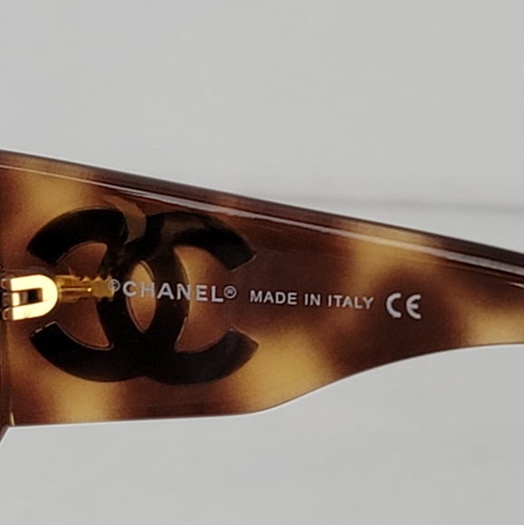 Chanel CC Logo Mother Of Pearl Brown Tortoise Shell Acetate Square Sunglasses - Picture 9 of 11